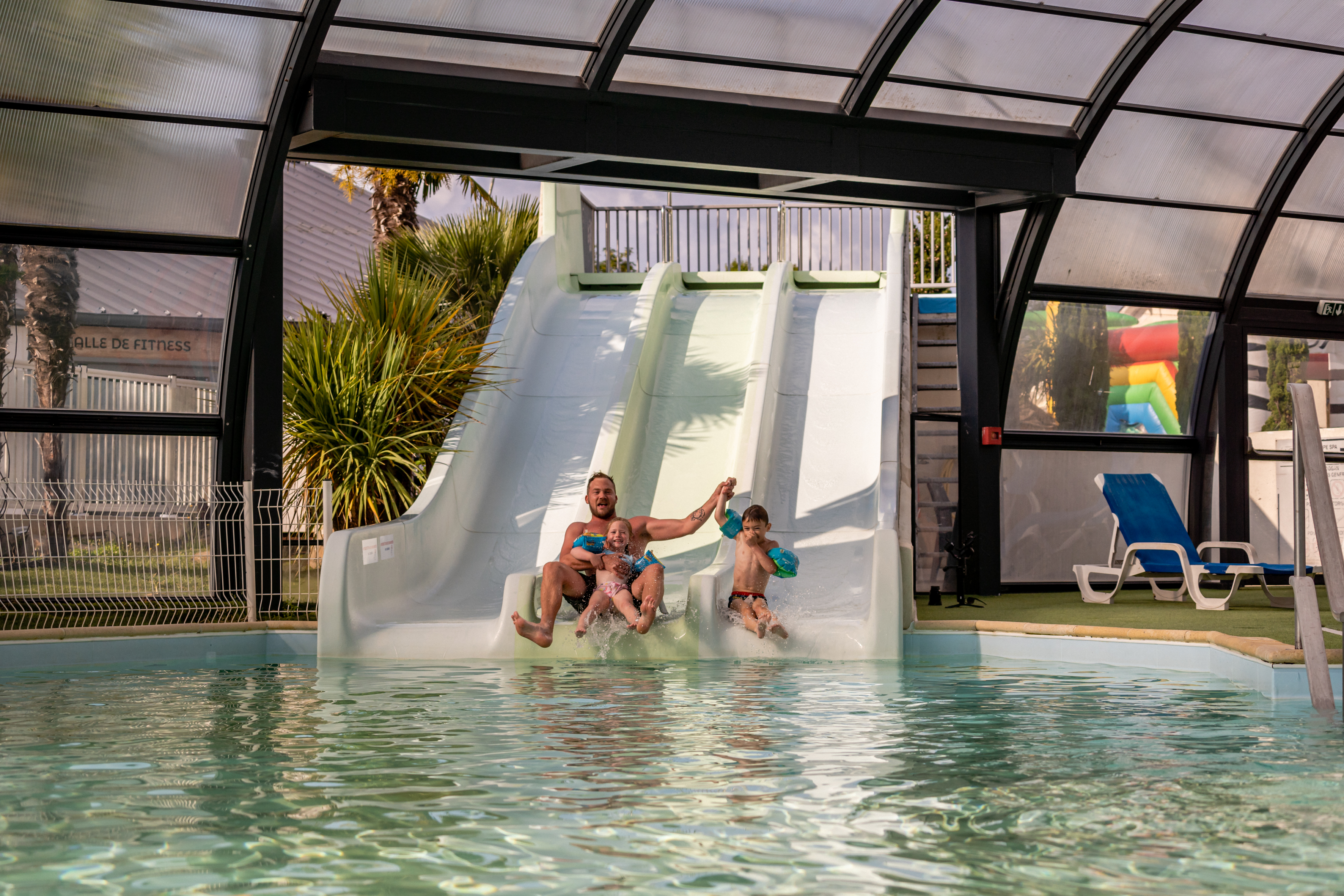 Camping Piscine Toboggan Émeraude